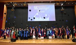 Kahramanmaraş Sütçü İmam Üniversitesi 2025-2026 mezunlarını coşkuyla uğurladı
