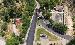Kahramanmaraş'ta Pınarbaşı Caddesi'nin asfalt yenileme çalışmaları başladı