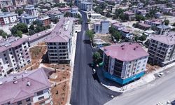 Elbistan Kümbet Caddesi'nde asfalt çalışmaları