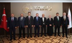AK Parti Kahramanmaraş heyetinden Gençlik ve Spor Bakanı Bak'a ziyaret