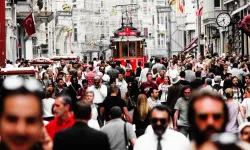 Türkiye'de erkekler 75, kadınlar 80 yıl yaşıyor