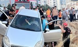 Kahramanmaraş Onikişubat'ta kaza sonrası kurtarma operasyonu