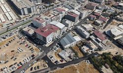 Yahya Kemal Mahallesi modern asfalta kavuşuyor