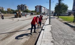 Büyükşehir’den Elbistan’ın Caddelerinde Temizlik