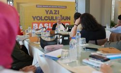 Büyükşehir’in Gençlere Özel Yazarlık Kampı Başladı