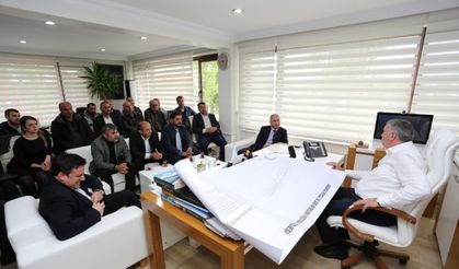 Başkan Altuğ ve Süs bitkiciliği yetkilileri Başkan Toçoğlu’nu ziyaret etti