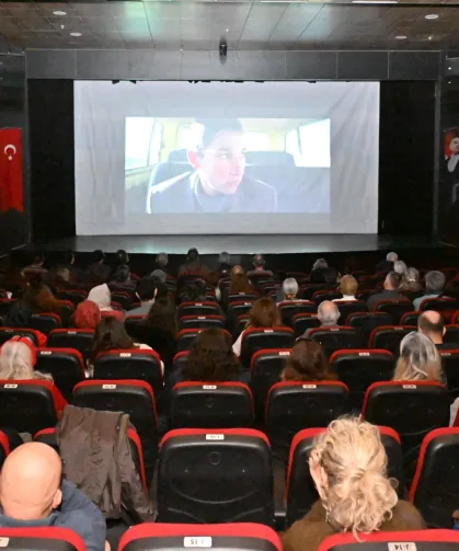 Ödüllere doymayan 'Tavşan İmparatorluğu' izleyiciyle buluştu