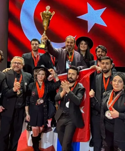 Türk Kuaför Milli Takımı, Rusya'da Avrupa Şampiyonu 0ldu!