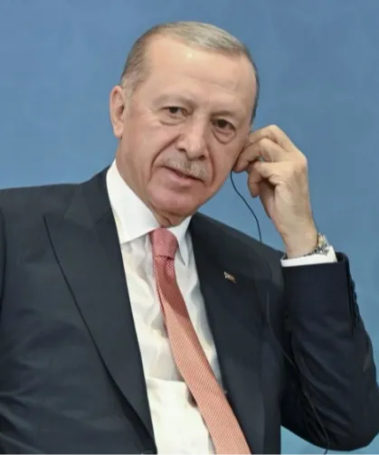 Erdoğan'dan kritik diplomasi trafiği... Trump, Katar Emiri ve BAE lideri ile görüştü