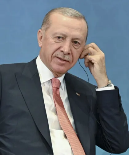 Cumhurbaşkanı Erdoğan'dan Macaristan'ın Başbakanı Magyar'a tebrik telefonu