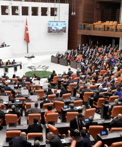 Ekonomiye ilişkin düzenlemeleri içeren kanun teklifi TBMM'de görüşülüyor