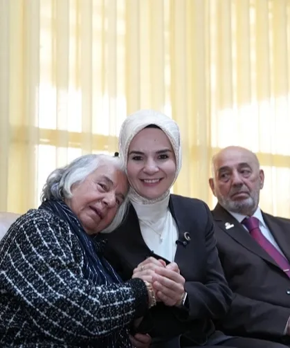 Aile Bakanı Göktaş'tan ailelere bayram ziyareti