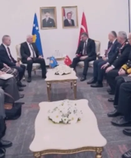 Bakan Çiftçi, Kosovalı mevkidaşıyla SAHA'da görüştü