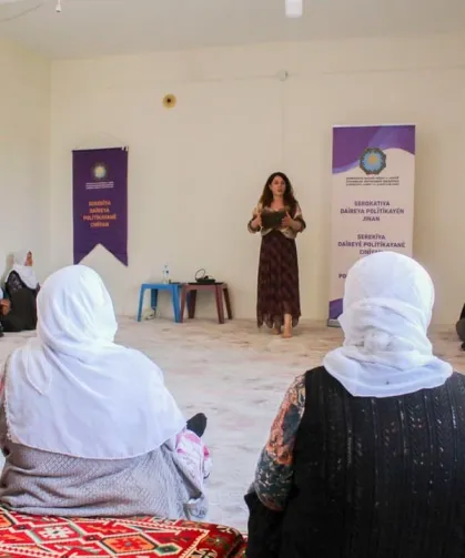 Kulp ve Hazro'da kadınlara dijital şiddetle mücadele eğitimi