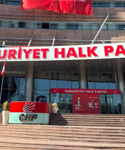 CHP'den belediye başkanı transfer iddialarına sert yanıt