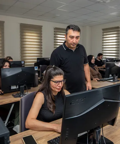 Bilgisayar işletmenliği kursu ile iş arayanlar bir adım önde
