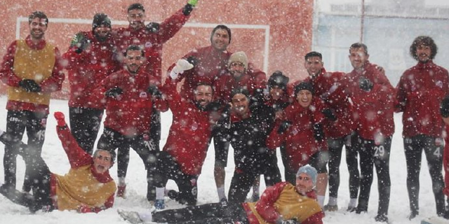 Kahramanmaraşspor ile Sivas Belediyespor maçı ertelendi!