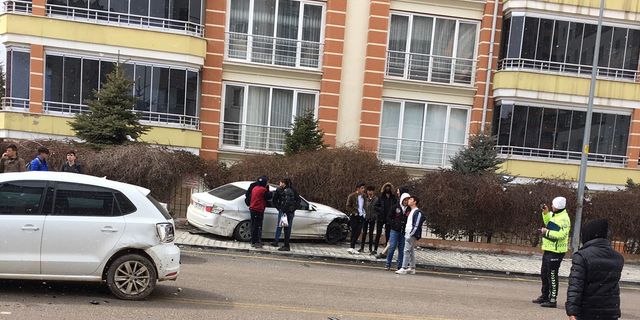 Kahramanmaraş'ta zincirleme trafik kazası!