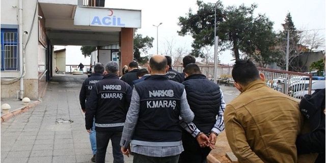 Kahramanmaraş'ta uyuşturucu operasyonunda suçüstü yakalanan 10 şüpheli tutuklandı!