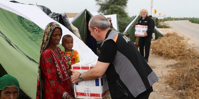 Pakistan'da ki Sel için Kahramanmaraş'tan da yardım gitti!