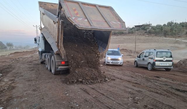 Büyükşehir’den Türkoğlu Orçan Caddesi’nde Çalışma