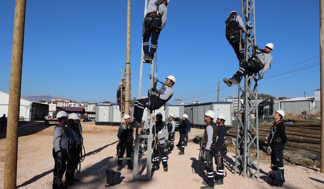 AKEDAŞ Elektrik Dağıtım A.Ş. Hizmet İçi Eğitimlere Devam Ediyor