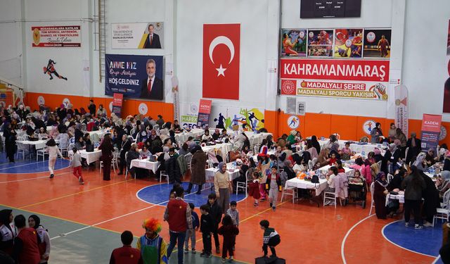 Büyükşehir’in Anne Çocuk Örgü Atölyesine Yoğun İlgi