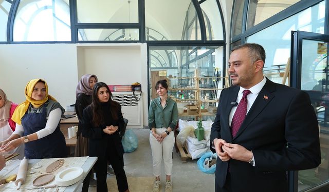 Başkan Toptaş; El emeği ile üreten kadınlarımızın daima yanında olacağız