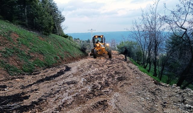 Kırsalda Ulaşım Seferberliği: Büyükşehir Ekipleri Sahada