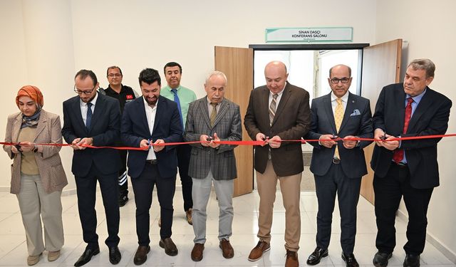 Hayırsever Destekli Vizyon: KSÜ’de Modern Konferans Salonu Açıldı