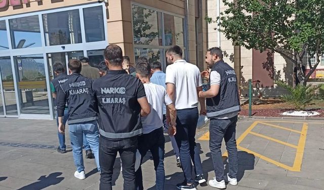 Kahramanmaraş’ta zehir tacirlerine şafak operasyonu: 13 Tutuklama