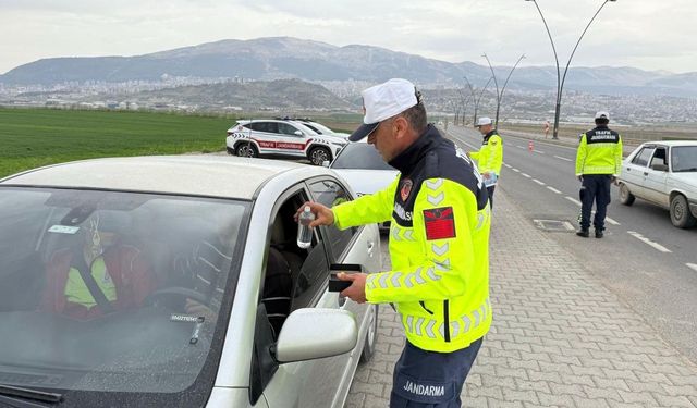 Kahramanmaraş’ta kural ihlali yapan sürücülere ceza yağdı