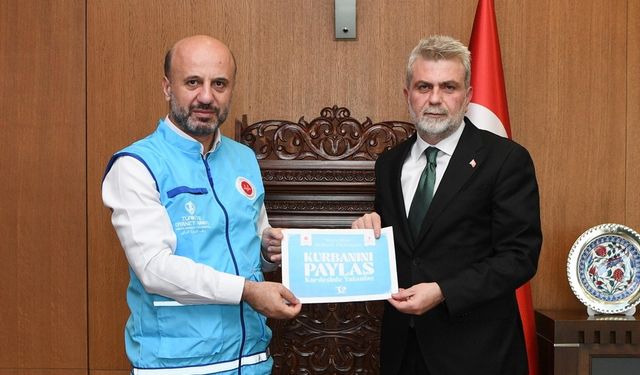 Başkan Fırat Görgel, Türkiye Diyanet Vakfı’na İki Kurban Bağışladı