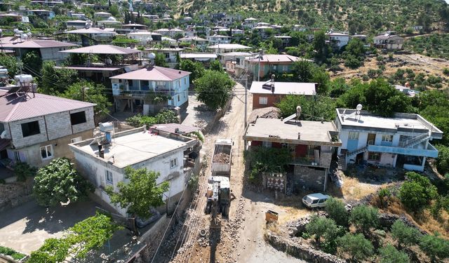 Onikişubat Belediyesi’nden Önsen’de 10 bin metrekarelik kilit parke yatırımı