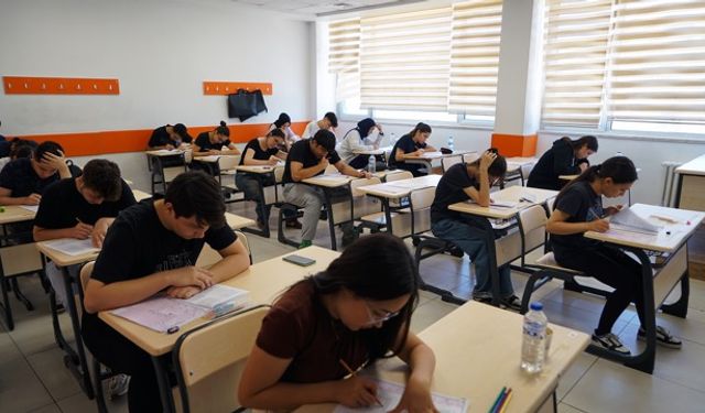 LGS Öncesi Öğrenciler ve Ebeveynler Nelere Dikkat Etmeli?