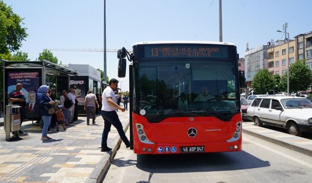 Bayramda Belediye Otobüslerinde Ulaşım Ücretsizdi: 11 Bin 250 Biniş Gerçekleştirildi