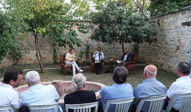 Kelimelerin Kuyumcusu Özdenören, Vefatının Yıl Dönümünde Anıldı
