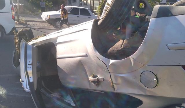 Kahramanmaraş’ta otomobil ters döndü: 2 yaralı