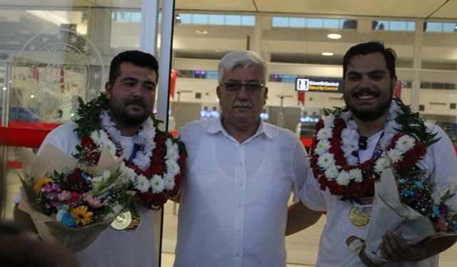 Avrupa Şampiyonlarına Kahramanmaraş’ta Davullu Karşılama
