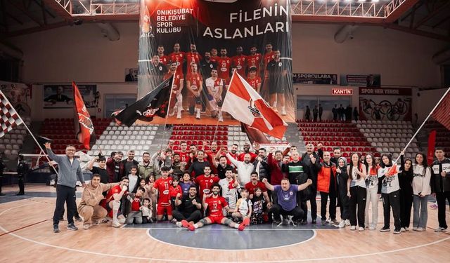 Onikişubat Belediyespor Ligi Ezdi Geçti