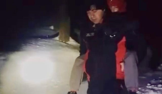 Kahramanmaraş'ta İtfaiyeden Karda Hayat Kurtaran Müdahale