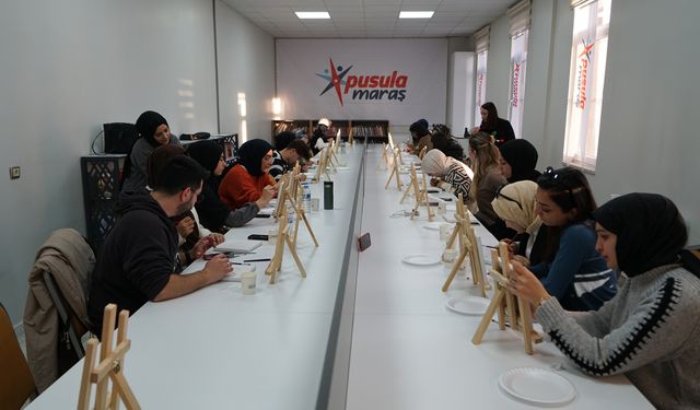 Pusula Maraş’tan gençlere sanat dolu atölye çalışması