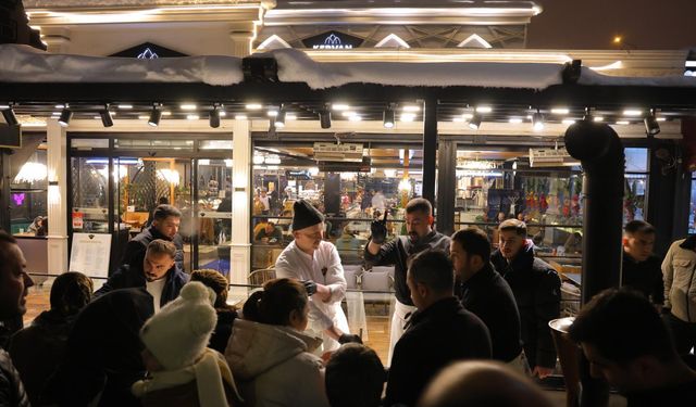 Kahramanmaraş’ta Alpedo’dan 1 ton sıcak salep ikramı