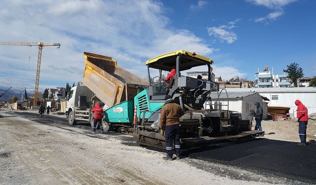 Büyükşehir’den Ali Sezal bulvarı’na asfalt