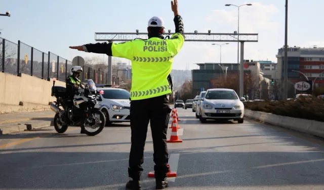 Kahramanmaraş Afşin'de trafikte saldırgan sürücüye rekor ceza