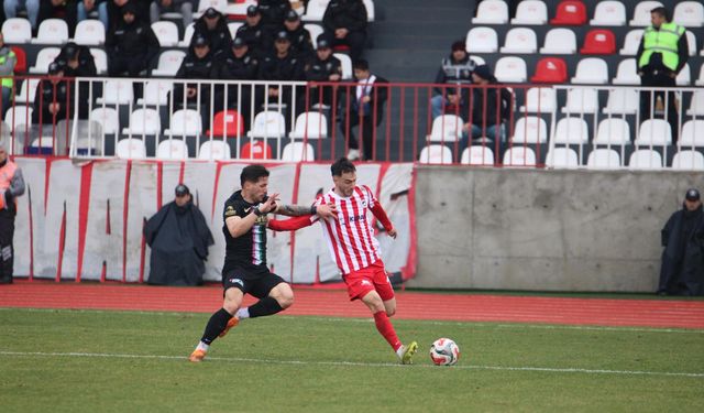Kahramanmaraş İstiklalspor, Isparta 32 Spor’u 2-1 yendi