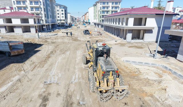 Elbistan’ın önemli arterlerinden biri modern yola kavuşuyor