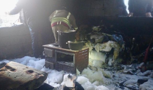 Kahramanmaraş’ta yangında her şey yandı, bir tek o zarar görmedi