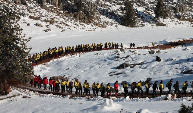 Kahramanmaraş’ta Muhsin Yazıcıoğlu için Keş Dağı’nda duygulandıran anma