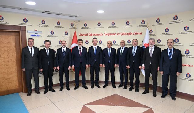 AK Parti Heyetinden Rektör Okumuş’a hayırlı olsun ziyareti